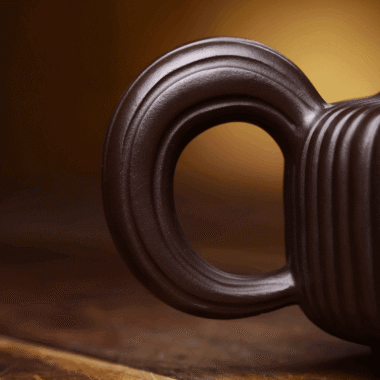 Full Handmade Yixing Zisha Teapot [Jin Wen Biyu] (Meigui Zi Ni – 300ml)