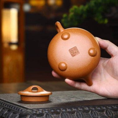 Full Handmade Yixing Zisha Teapot [Jingzhou Shi Piao Pot] (Duan Ni – 280ml)