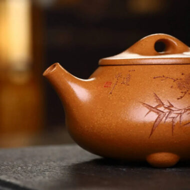 Full Handmade Yixing Zisha Teapot [Jingzhou Shi Piao Pot] (Duan Ni – 280ml)