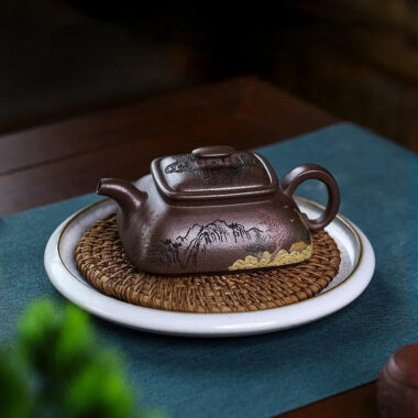 Full Handmade Yixing Zisha Teapot [Jinxiu Shanhe] (Ziyu Jin Sha – 220ml)