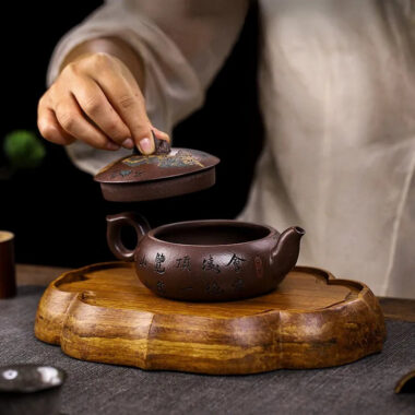 Full Handmade Yixing Zisha Teapot [Kaoshan Shi] (Ziyu Jin Sha – 270ml)