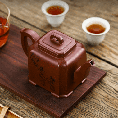 Full Handmade Yixing Zisha Teapot [Kong Rong Rang Li] (Di Cao Qing – 550ml)