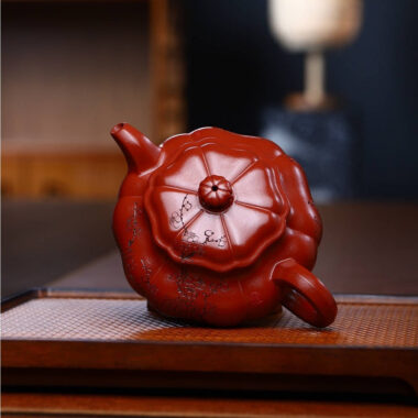 Full Handmade Yixing Zisha Teapot [Kui Fanggu Pot] (Zhu Ni – 260ml)