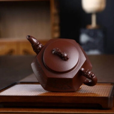 Full Handmade Yixing Zisha Teapot [Liufang Long Pot] (Zi Ni – 450ml)