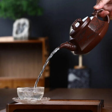 Full Handmade Yixing Zisha Teapot [Liufang Long Pot] (Zi Ni – 450ml)