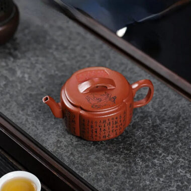 Full Handmade Yixing Zisha Teapot [Ling Hua Hanwa] (Xiao Meiyao Zhu Ni – 180ml)