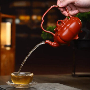Full Handmade Yixing Zisha Teapot [Linghua Tilaing Pot] (Zhu Ni – 380ml)