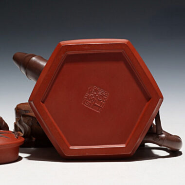 Full Handmade Yixing Zisha Teapot [Liufang Blessing Pot] (Hong Ni/Zi Ni – 160/240ml)