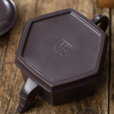 Full Handmade Yixing Zisha Teapot [Liufang Blessing Pot] (Lao Zi Ni – 150/260ml)