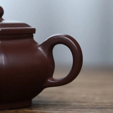 Full Handmade Yixing Zisha Teapot [Liufang Fanggu Pot ] (Lao Zi Ni – 180ml)