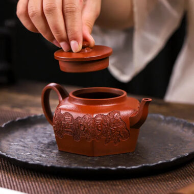 Full Handmade Yixing Zisha Teapot [Liufang Huan Yu] (Xiao Meiyao Zhu Ni – 200ml)