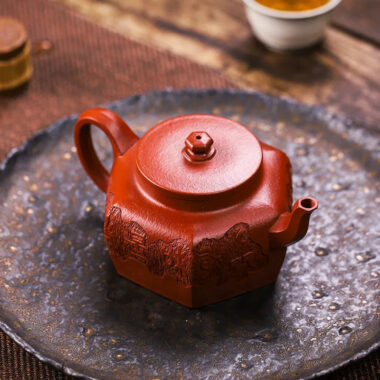 Full Handmade Yixing Zisha Teapot [Liufang Huan Yu] (Xiao Meiyao Zhu Ni – 200ml)