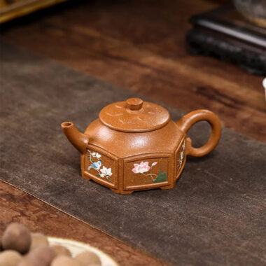 Full Handmade Yixing Zisha Teapot [Liufang Ling Hua] (Jin Jiang Po Ni – 320ml)