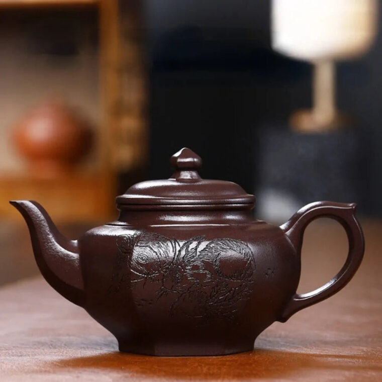 Full Handmade Yixing Zisha Teapot [Liufang Xiao Ying Pot] (Zi Ni – 280ml)