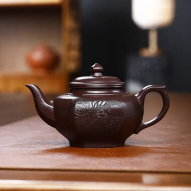 Full Handmade Yixing Zisha Teapot [Liufang Xiao Ying Pot] (Zi Ni – 280ml)
