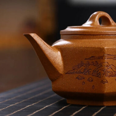 Full Handmade Yixing Zisha Teapot [Liufang Ya Yun Pot] (Wucai Lao Duan Ni – 280ml)