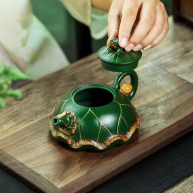 Full Handmade Yixing Zisha Teapot [Lu Yi Angran] (Douqing Sha – 300ml)