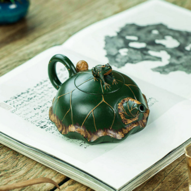 Full Handmade Yixing Zisha Teapot [Lu Yi Angran] (Douqing Sha – 300ml)