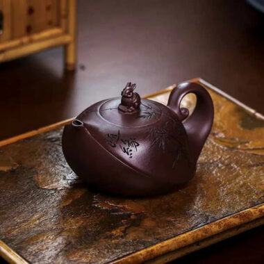 Full Handmade Yixing Zisha Teapot [Lucky] (Zi Xue Sha – 300ml)