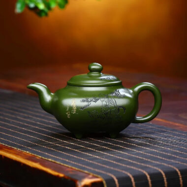Full Handmade Yixing Zisha Teapot [Nande Hutu] (Douqing Sha – 200ml)