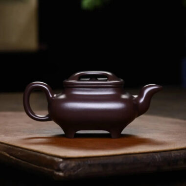 Full Handmade Yixing Zisha Teapot [Niu Gai Chuan Lu Pot] (Lao Zi Ni – 380ml)