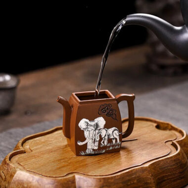 Full Handmade Yixing Zisha Teapot [Peace] (Ge Zi Ni – 130ml)