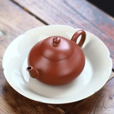 Full Handmade Yixing Zisha Teapot [Pear Pot] (Zhu Ni – 150ml)