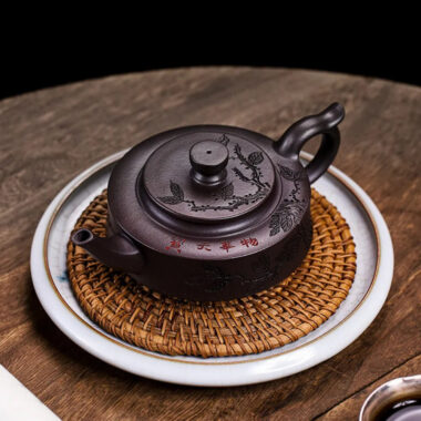 Full Handmade Yixing Zisha Teapot [Piao Hua Zhou Pan] (Lao Zi Ni – 420ml)