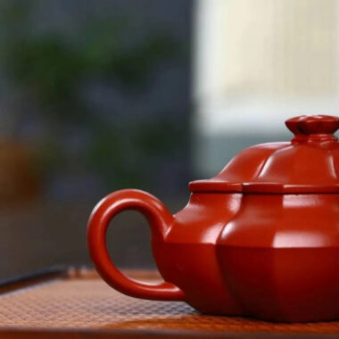 Full Handmade Yixing Zisha Teapot [Plum Blossom Pot] (Dahongpao – 210ml)
