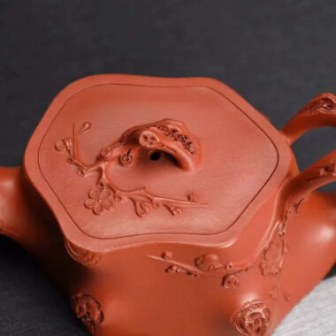 Full Handmade Yixing Zisha Teapot [Plum Tree Trunk Pot] (Zhu Ni – 250ml)