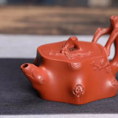 Full Handmade Yixing Zisha Teapot [Plum Tree Trunk Pot] (Zhu Ni – 250ml)