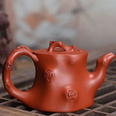 Full Handmade Yixing Zisha Teapot [Plum Tree Trunk Pot] (Zhu Ni – 300ml)