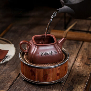 Full Handmade Yixing Zisha Teapot [Potala Palace] (Di Cao Qing – 380ml)