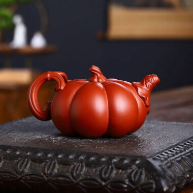 Full Handmade Yixing Zisha Teapot [Pumpkin Pot] (Qing Shui Ni – 280ml)