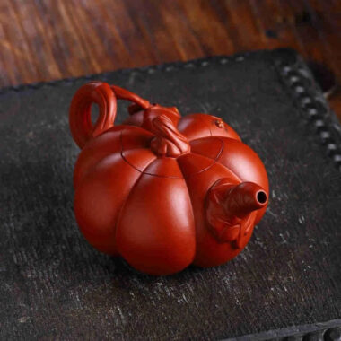 Full Handmade Yixing Zisha Teapot [Pumpkin Pot] (Qing Shui Ni – 280ml)