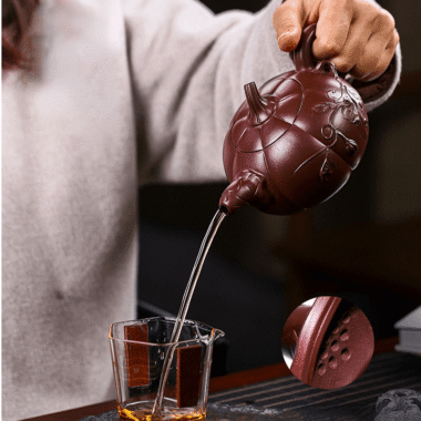 Full Handmade Yixing Zisha Teapot [Pumpkin] (Zi Ni – 380ml)