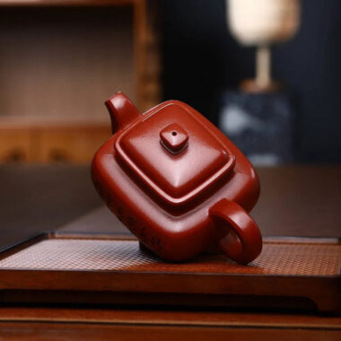Full Handmade Yixing Zisha Teapot [Qingyu Sifang Pot] (Hong Pi Long – 360ml)