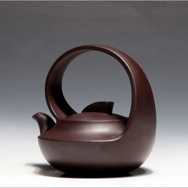 Full Handmade Yixing Zisha Teapot [Qu Hu Tiliang Pot] (Lao Zi Ni – 235/320ml)