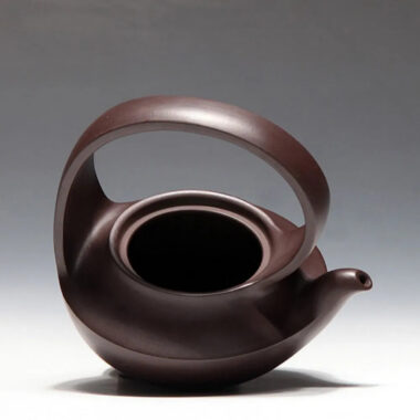 Full Handmade Yixing Zisha Teapot [Qu Hu Tiliang Pot] (Lao Zi Ni – 235/320ml)