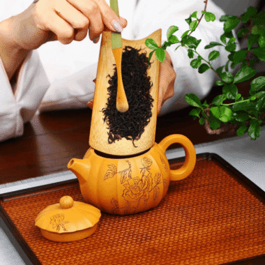 Full Handmade Yixing Zisha Teapot [Rose Xishi] (Xiehuang Duan – 245ml)