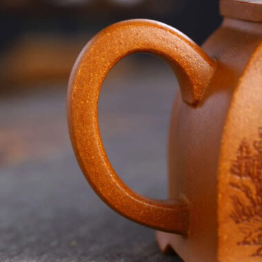 Full Handmade Yixing Zisha Teapot [Ruyi Sifang Pot] (Wucai Lao Duan Ni – 320ml)