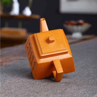 Full Handmade Yixing Zisha Teapot [Sheng Fang Pot] (Wucai Lao Duan Ni – 300ml)