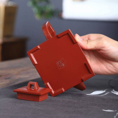 Full Handmade Yixing Zisha Teapot [Sheng Fang Pot] (Zhu Ni – 240ml)