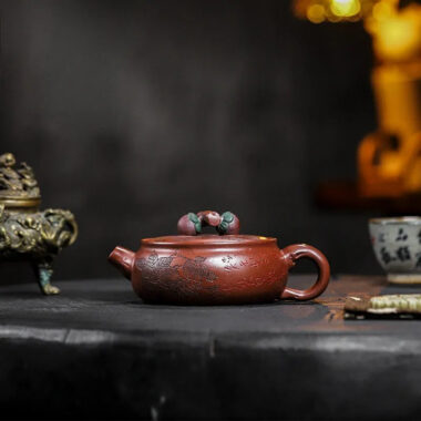 Full Handmade Yixing Zisha Teapot [Shi Shi Ruyi] (Di Cao Qing – 200ml)