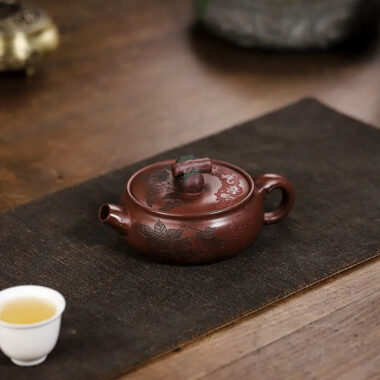 Full Handmade Yixing Zisha Teapot [Shi Shi Ruyi] (Di Cao Qing – 200ml)