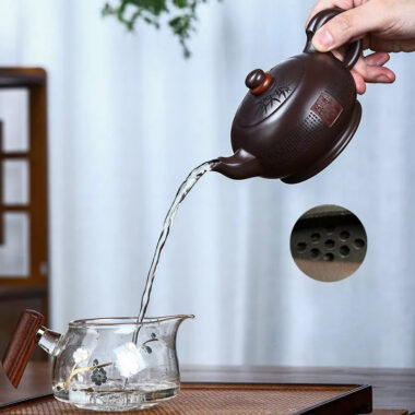 Full Handmade Yixing Zisha Teapot [Shilai Yun Zhuan] (Zi Jia Ni – 380ml)
