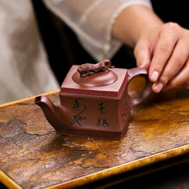 Full Handmade Yixing Zisha Teapot [Sifang Jiebao] (Di Cao Qing – 150ml)