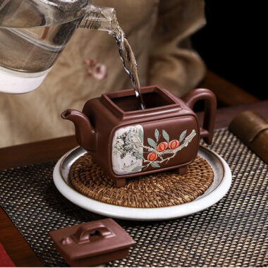 Full Handmade Yixing Zisha Teapot [Sifang Kai Chuang] (Zi Ni – 520ml)
