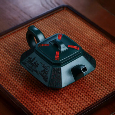 Full Handmade Yixing Zisha Teapot [Sifang Zhufu] (Lao Mo Lu Ni – 300ml)