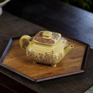 Full Handmade Yixing Zisha Teapot [Song Yun Cha Xiang] (Bensan Lu Ni – 400ml)